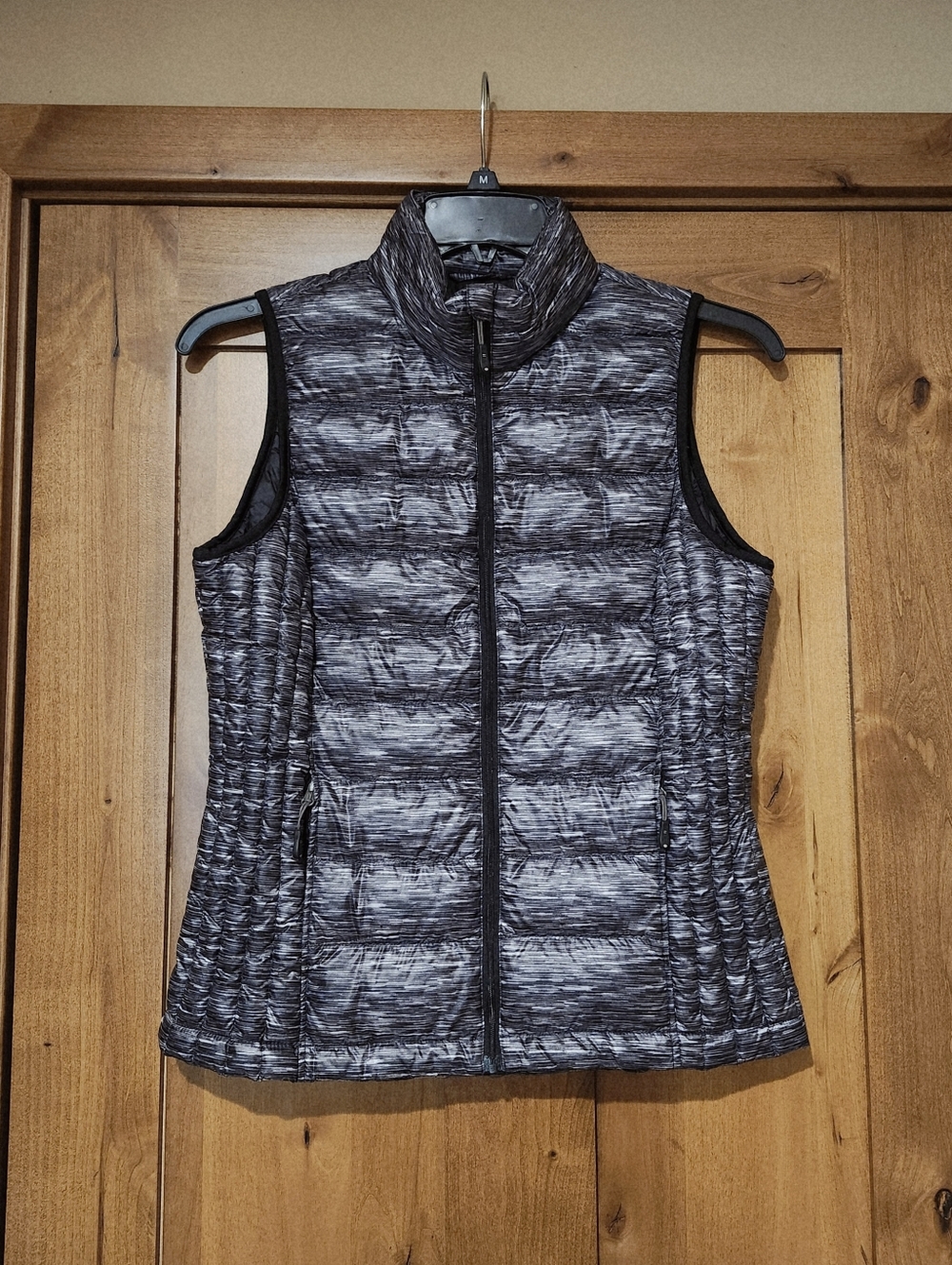 32 Degrees Heat Women's Size M Down Weather Proof Space Dyed Quilted Vest